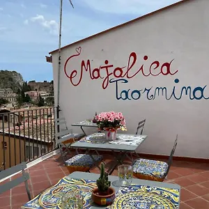  Bed & Breakfast Majolica