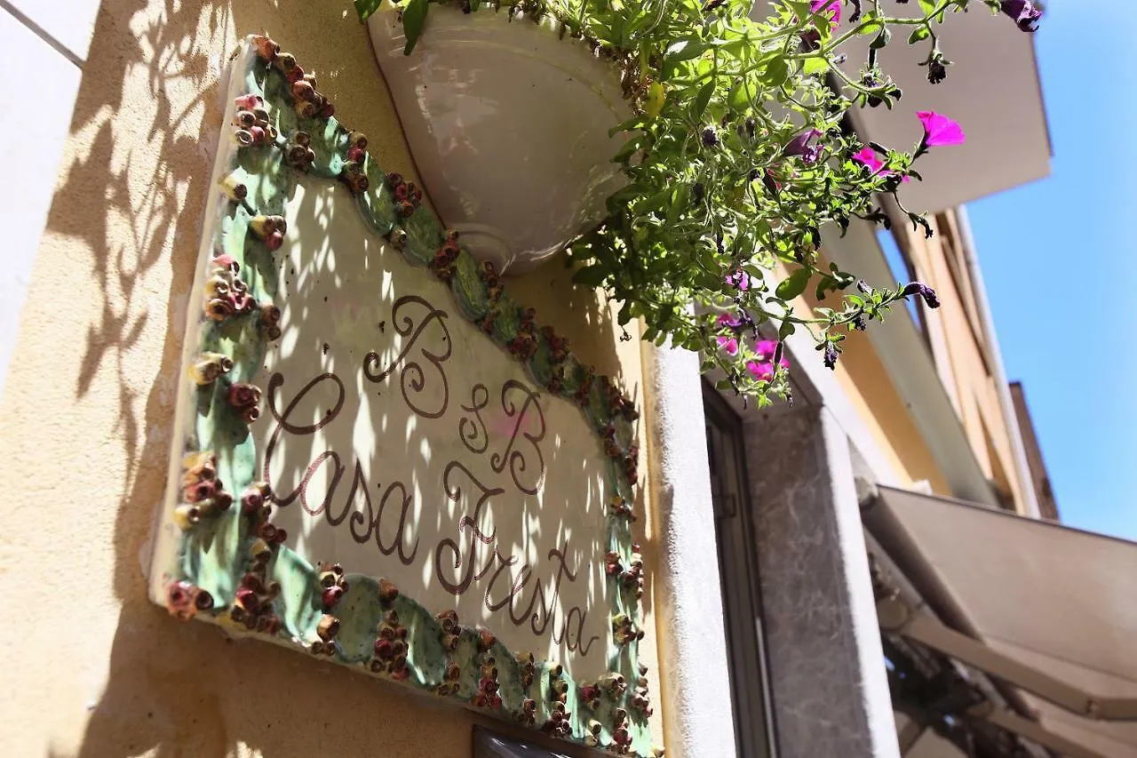 Alojamento de Acomodação e Pequeno-almoço Casa Fresta Acomodação com café da manhã Taormina
